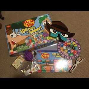 Phineas and Ferb 104 days of summer board game.
